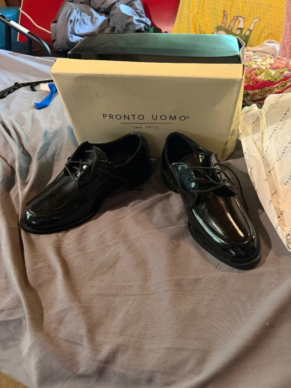 Pronto Uomo Men’s Dress Shoes New in Rough Box